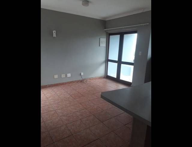 2 BEDROOM TOWNHOUSE SOLD IN SUIDERBERG